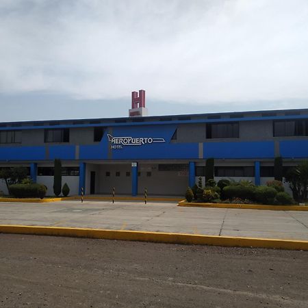Hotel Aeropuerto Toluca Esterno foto